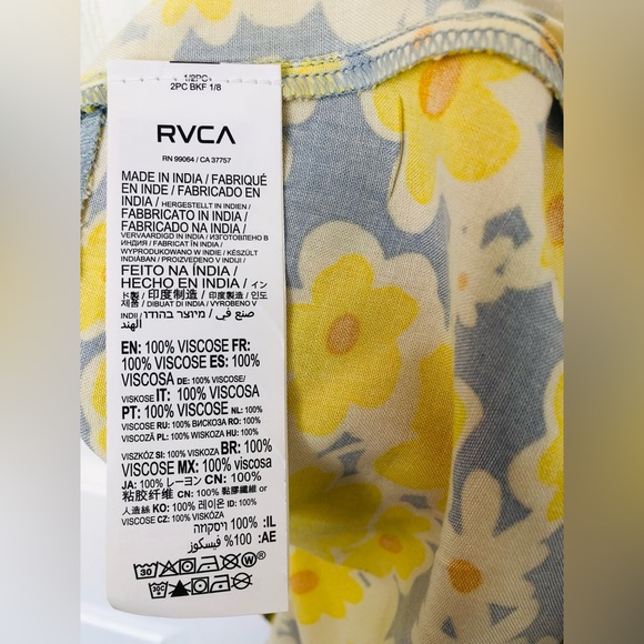 RVCA tank top (XL) - Picture 11 of 13